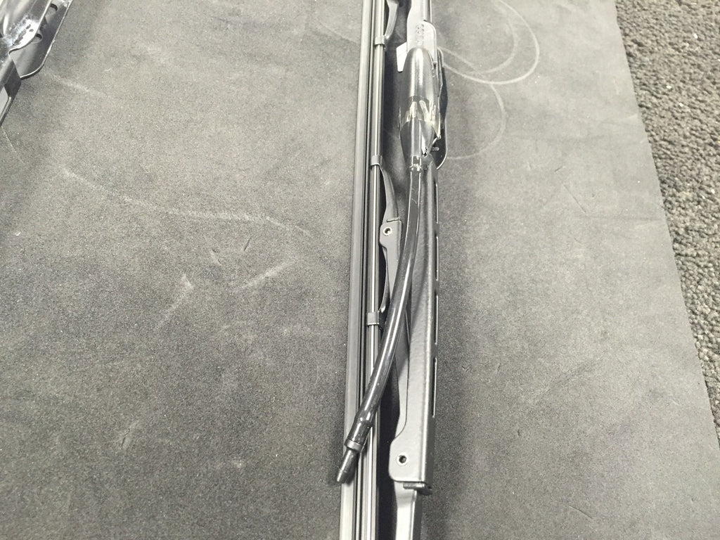 V CLASS CDI AMBIENTE WIPER BLADES OE SPEC WASHER JET PAIR