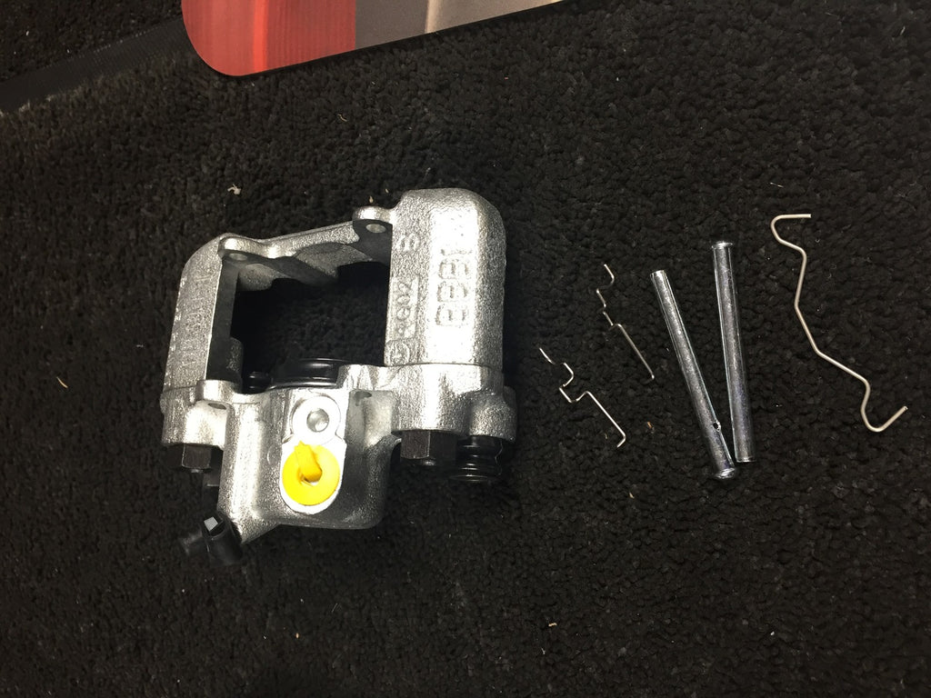REAR RIGHT OS BRAKE CALIPER + PIN KIT  FOR TOYOTA CELICA 1.8VVTI 1999-2006