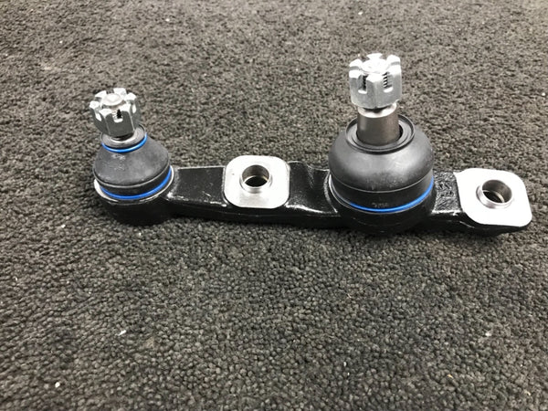 FOR LEXUS IS250 IS220D GS300 GS430 FRONT LOWER SUSPENSION BALL JOINT  RH SIDE