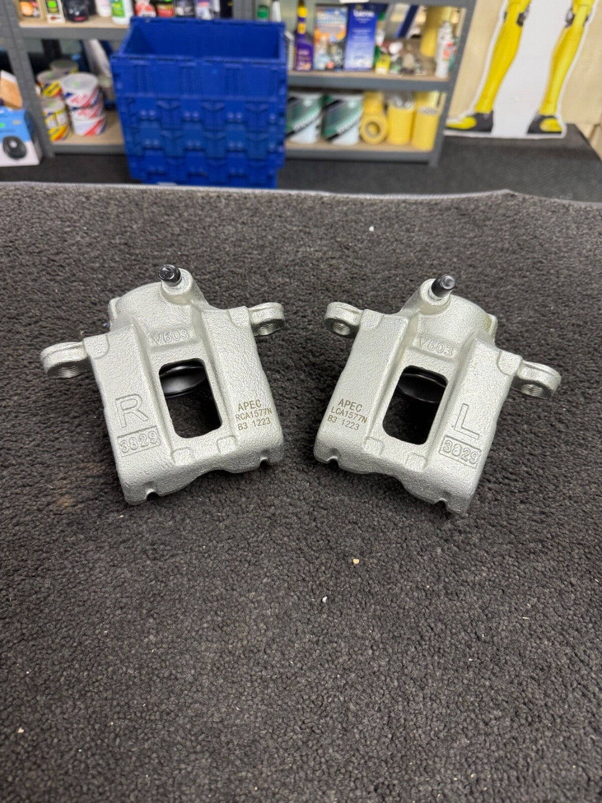 FOR TOYOTA FJ CRUISER BRAKE DISC BRAKE PAD FRONT REAR CALIPER GSJ1
