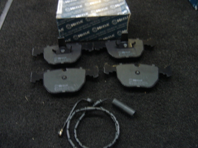 BMW X5 E53 3.0D 4.4i 2000-07 BRAKE PADS WITH SENSOR REAR MEYLEGERMANY