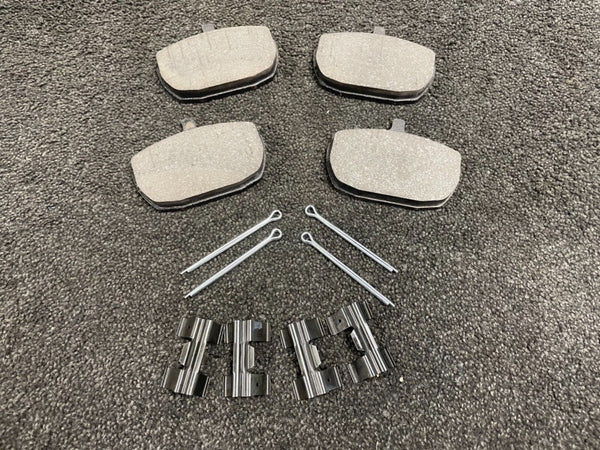 AUSTIN PRINCESS 4 POT BRAKE  PADS KIT  ESCORT CAPRI TRIUMPH UPGRADED 