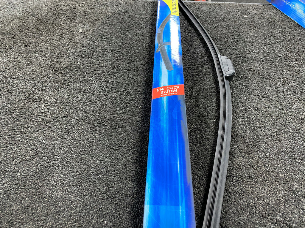 FOR AUDI A2 CHRYSLER VOYAGER FORD TRANSIT MITSUBISHI GRANDIS 28" WIPER BLADE SET