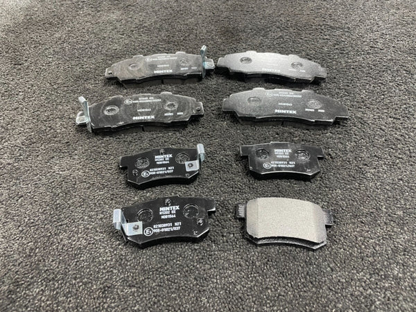 FOR HONDA PRELUDE 2.0  BB9 BRAKE  PADS FR + RR MINTEX