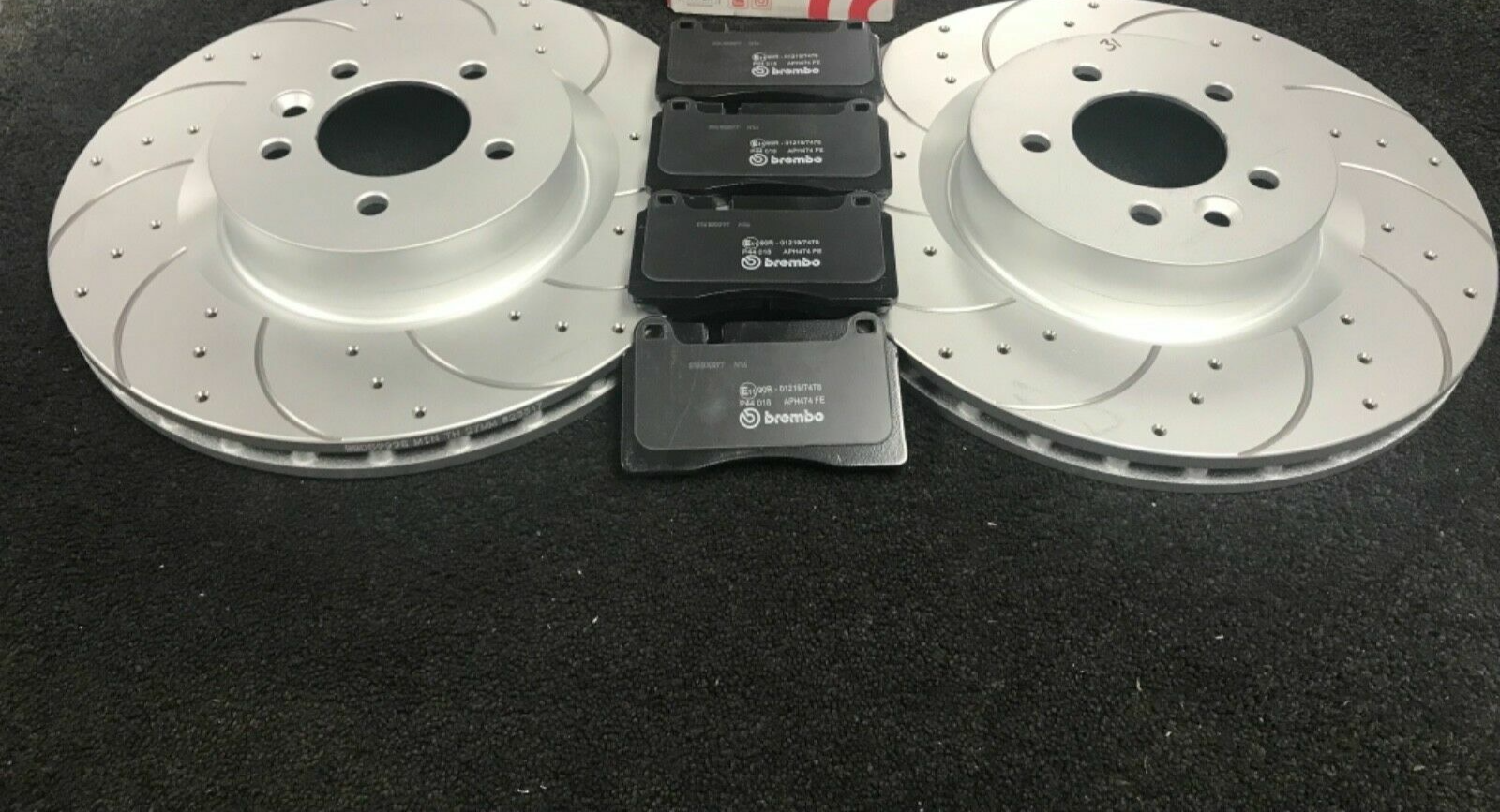 RANGE ROVER MK3 L322 4.4 TDV8 L322 FRONT BRAKE DISC DRILLED GROOVED PAD 360MM