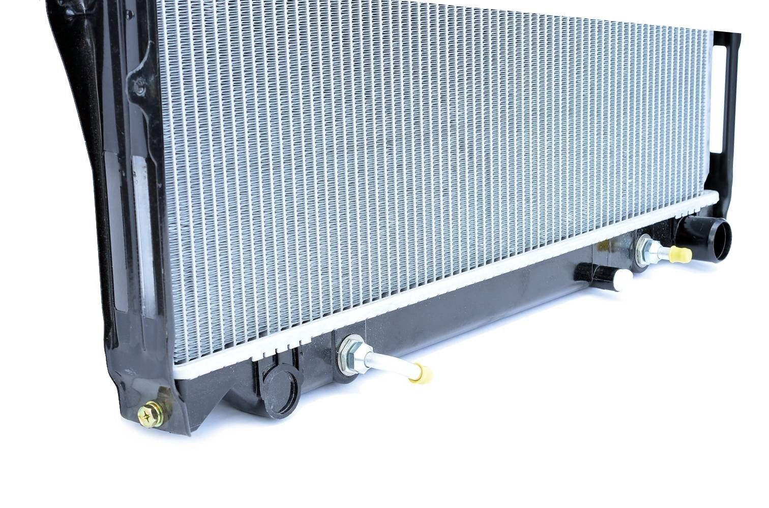 FOR TOYOTA  HILUX SURF KZN185 3.0TD AUTOMATIC RADIATOR NEW IMPORT  KZN185