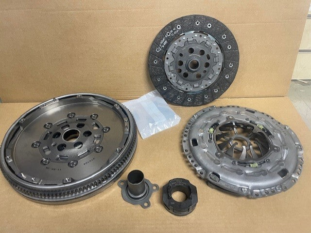 DUAL MASS FLYWHEEL DMF CLUTCH KIT TRANSPORTER T5 T6 2.0TDI  STOP START 2009-20