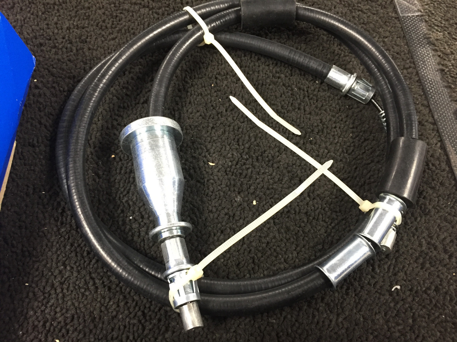 REAR OS RH HANDBRAKE CABLE FOR PT CRUISER 2.4 2.2CRDi MODEL WITH REAR DISC BRAKE