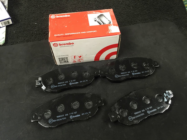 FOR LEXUS IS200 1999 ON BREMBO FRONT BRAKE PADS NEW P83037
