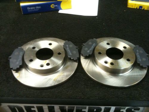 FOR MERCEDES A CLASS A140 A160 FRONT BRAKE DISCS & PADS VENTED TYPE