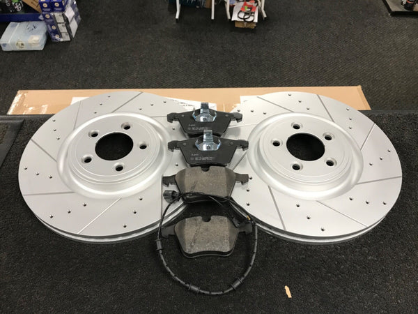 FOR JAGUAR XJL 3.0D PORTFORLIO LWB CROSS DRILLED GROOVED BRAKE DISC WITH PADS FR