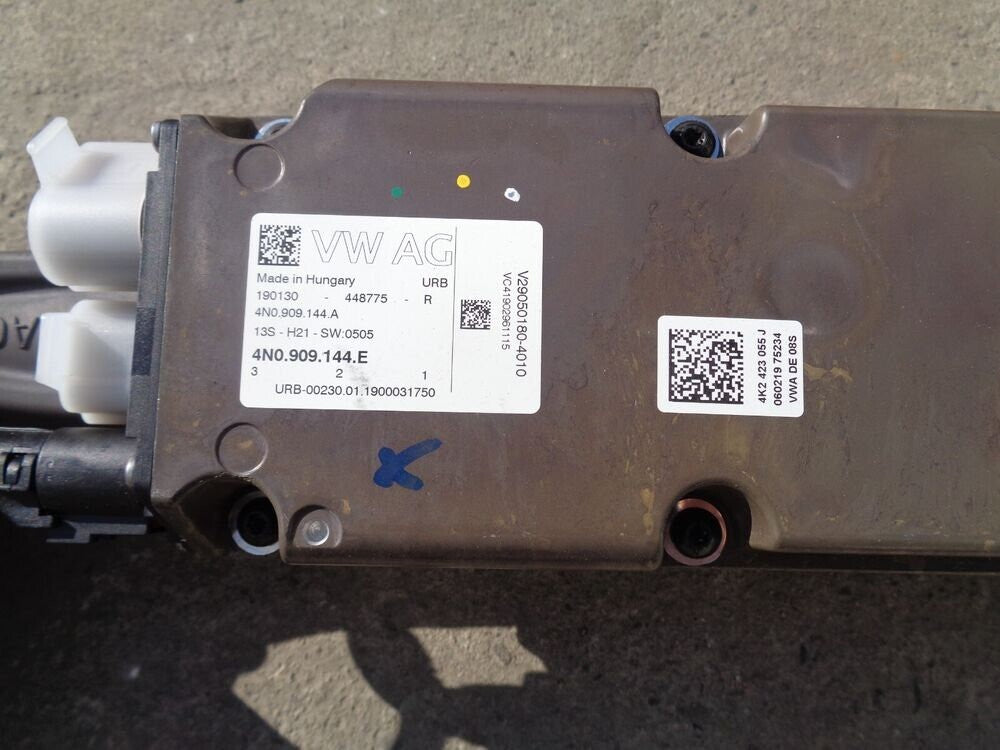 AUDI A6 S6 RS6 4K A7 S7 RS7 2019-2024 GENUINE NEW STEERING 4K2423055J 4K2423055L