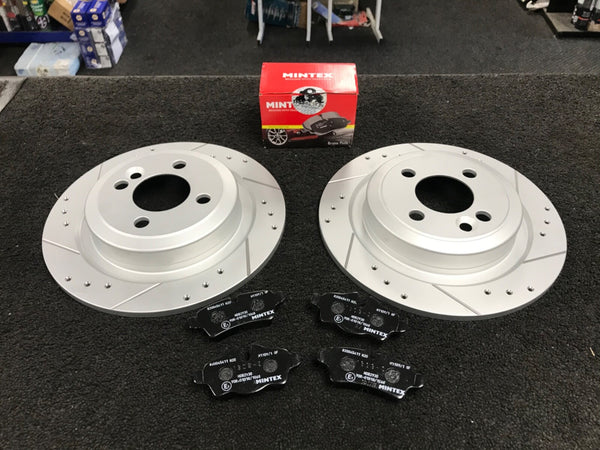 BMW MINI JOHN COOPER WORKS R56 BRAKE DISC CROSS DRILLED GROOVED +PAD REAR