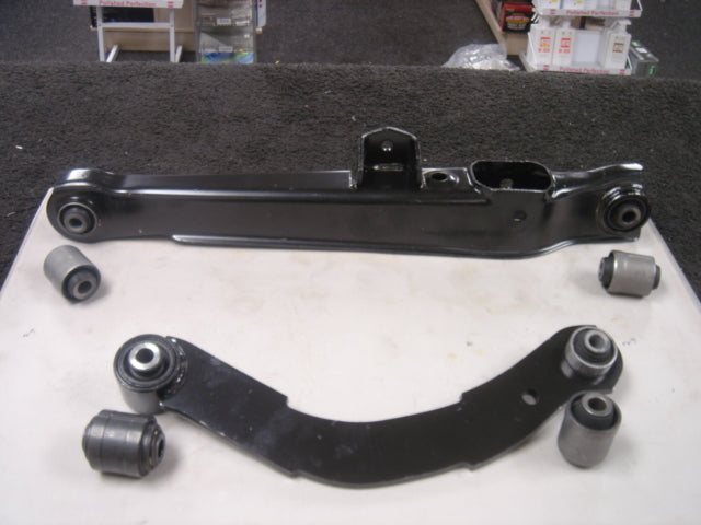 FOR COMPASS PATRIOT CALIBER REAR UPPER BANANA ARM BUSH REAR LOWER ARM BUSH KIT