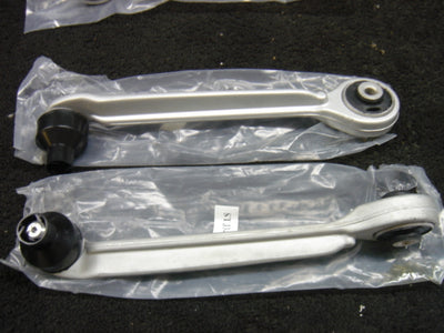 AUDI A4 B7 2.5 2.7 3.0 TDi AVANT QUATTRO S LINE FRONT UPPER FRONT CONTROL ARMS