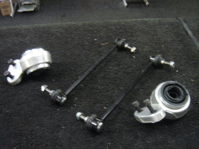 BMW 3 SER E46 Z4 E85 E86 2 LOWER WISHBONE ARM BUSHES 2 FRONT ANTI ROLL BAR LINKS