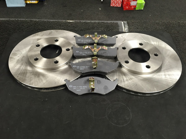 FOR CHRYSLER VOYAGER 2.0 3.3 2.5TD BRAKE DISCS PADS FRONT