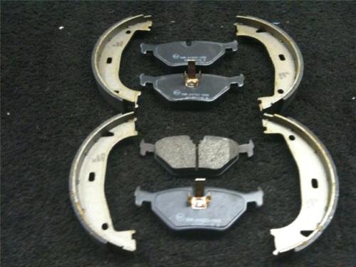  BMW 325 COMPACT E46 HANDBRAKE SHOES REAR BRAKE PADS 