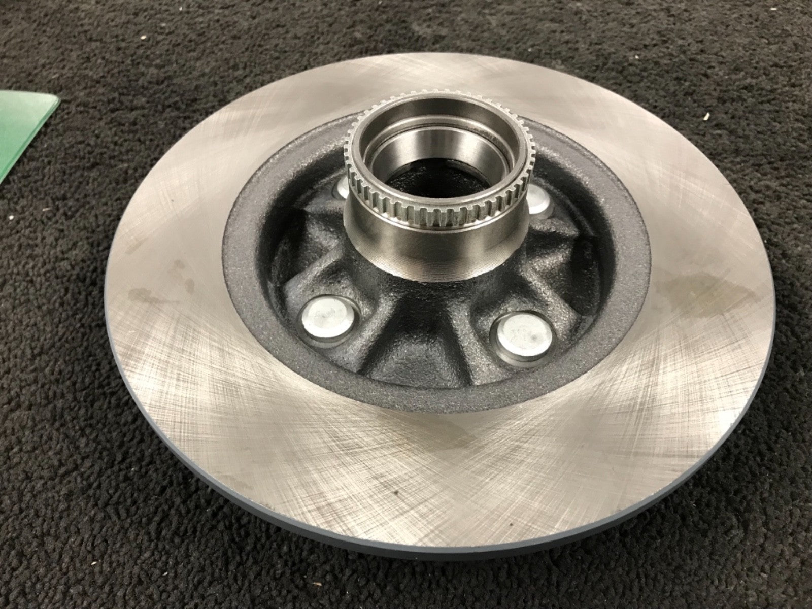 FOR TOYOTA SERA 1.5i  EXY10 REAR BRAKE DISCS &  BRAKE PADS PADS