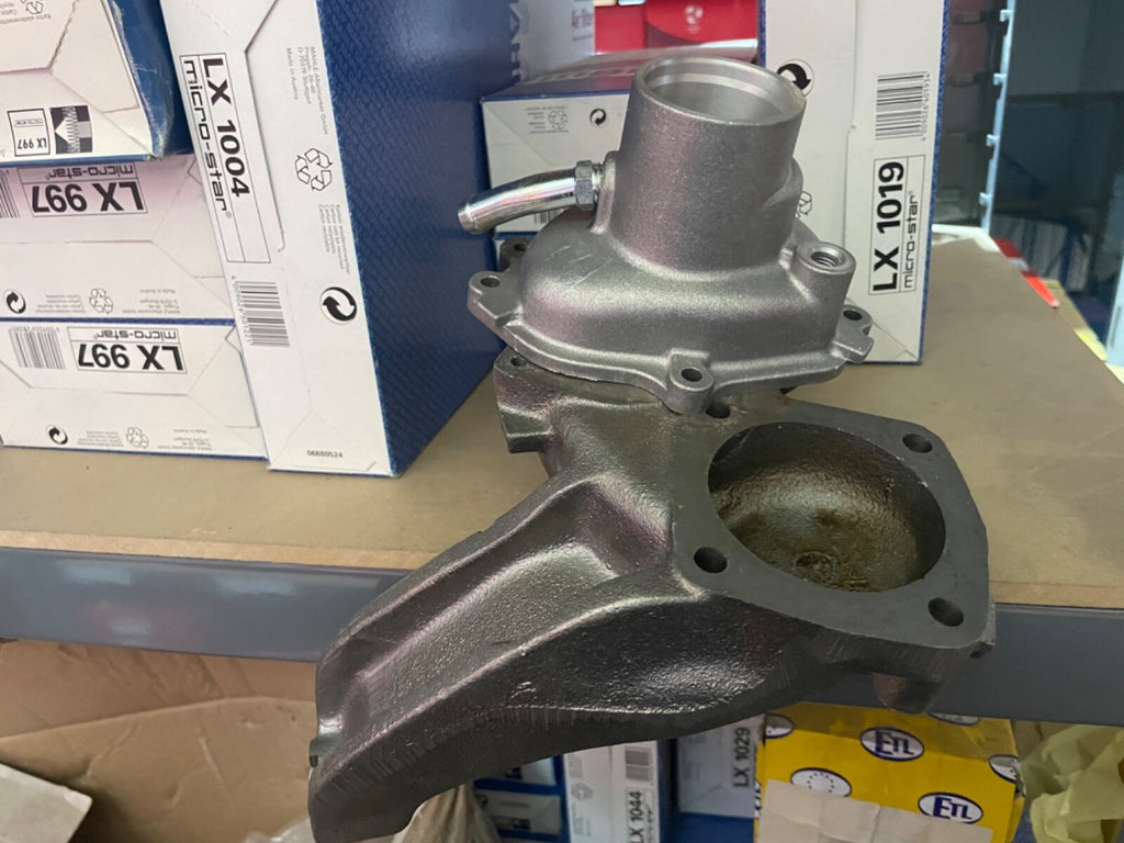 FIAT UNO 1.9D 1.7D WATER PUMP COMPLETE WITH HOUSING NEW 46409134 7575827 7692554
