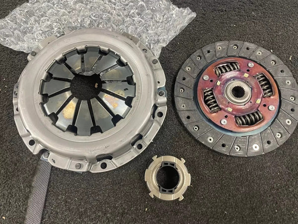 3PCE GENUINE EXEDY CLUTCH KIT HYUNDAI i10 1.2 2008-2020 AC3PA G4LA