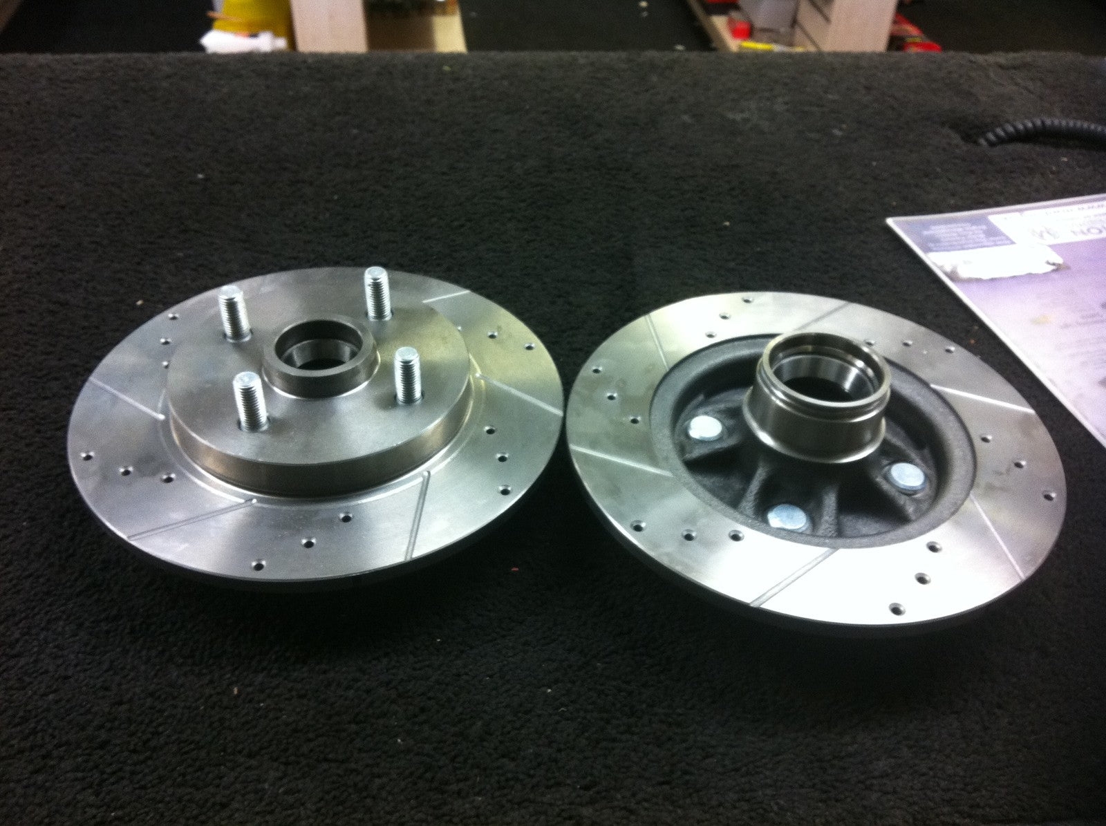 FOR TOYOTA STARLET TURBO CROSS DRILLED GROOVED BRAKE DISCS REAR WITHOUT ABS