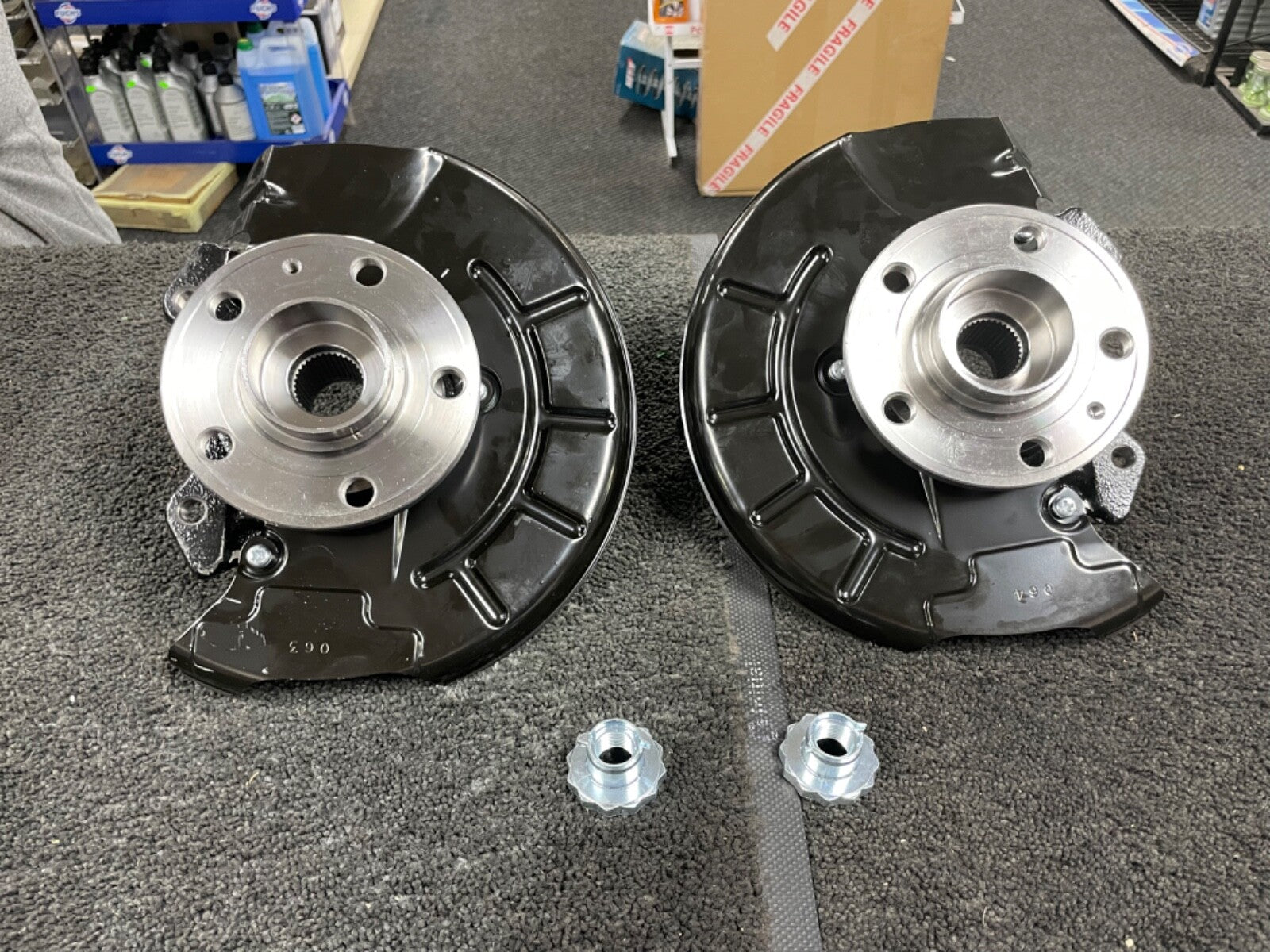 FOR A1 A3 IBIZA CORDOBA POLO BRAKE CONVERSION 310MM KNUCKLE BEARING HUB CARRIERS