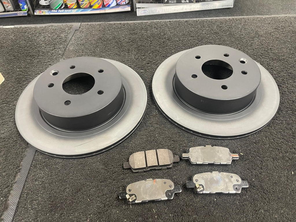 FOR JUKE ACENTA PREMIUM MK1 F15 REAR BRAKE CALIPER DISC PAD PARKING BRAKE SHOES