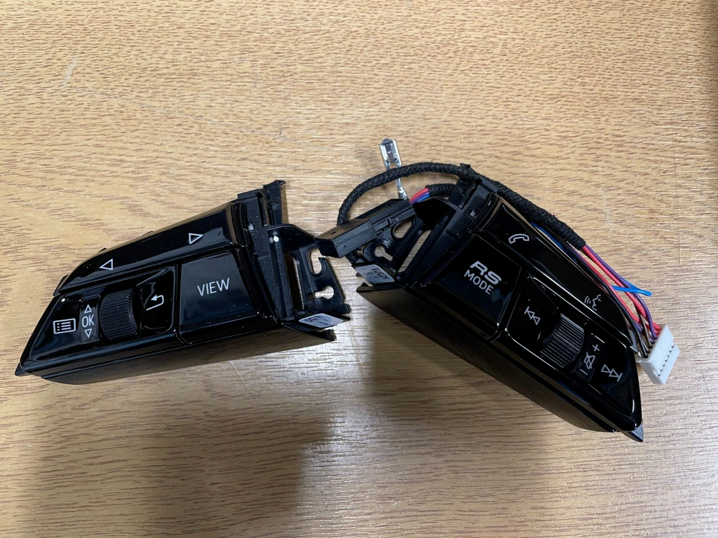 AUDI RS6 RS7 2020ON GLOSS BLACK MULTIFUNCTION BUTTONS STEERING WHEEL 4K0951523KV