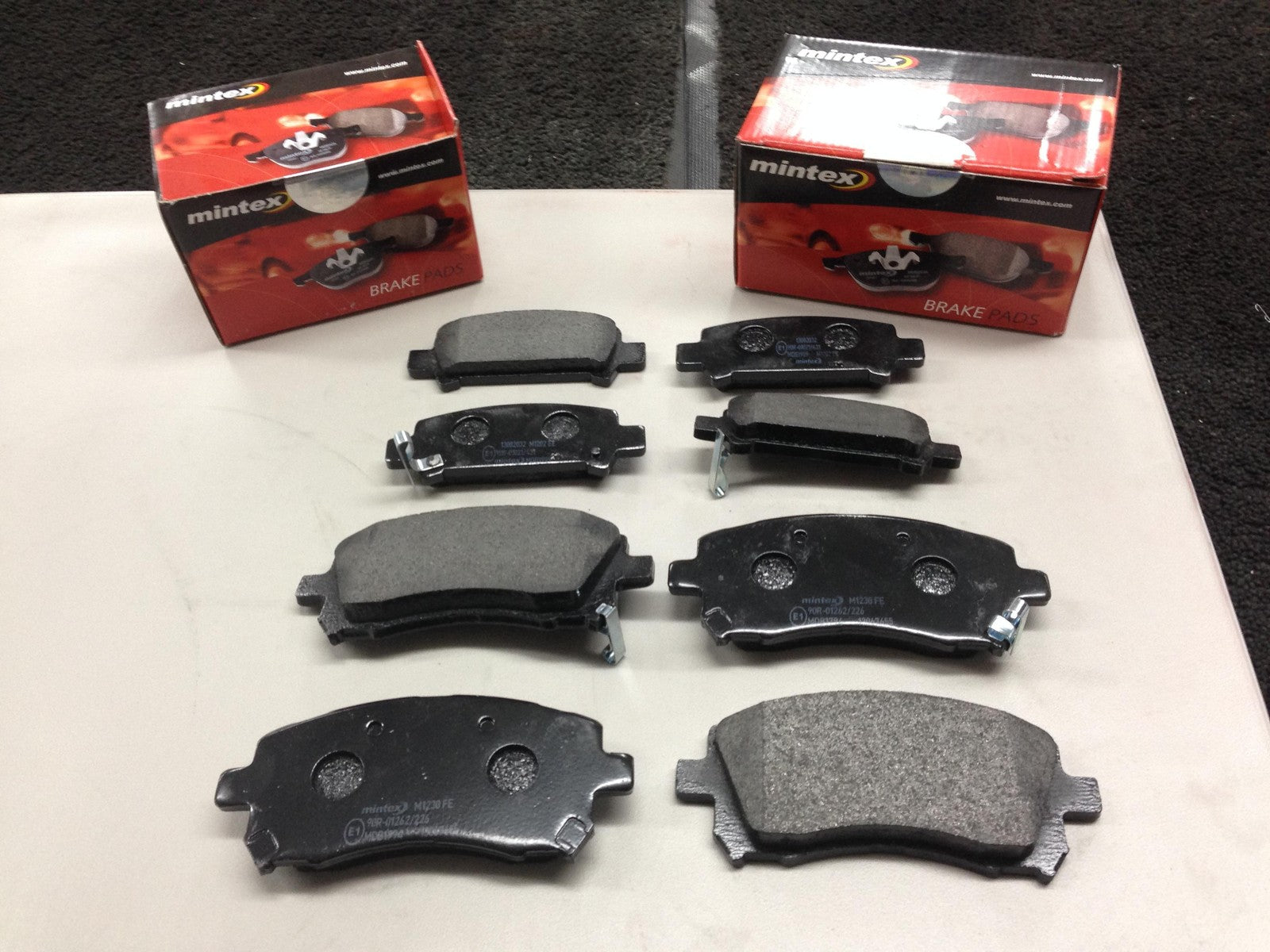 FOR SUBARU FORESTER 2.0 TURBO MINTEX FRONT REAR BRAKE PADS