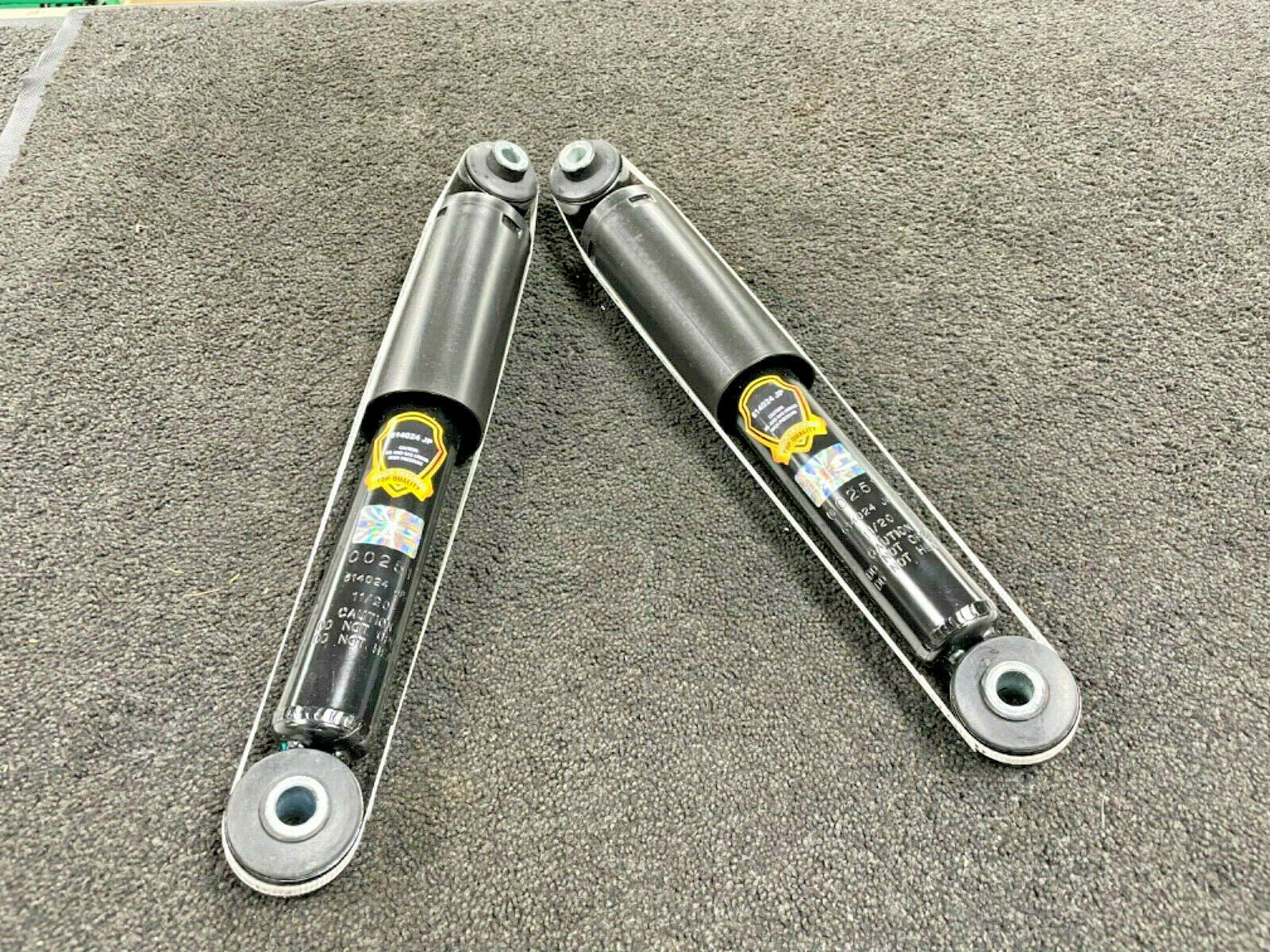 FOR FORD MONDEO ESTATE  2001-2007 2 REAR SHOCK ABSORBER PAIR LH RH 