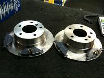 BMW 318 S IS TDS TOURING BRAKE DISCS & PADS REAR SOLID