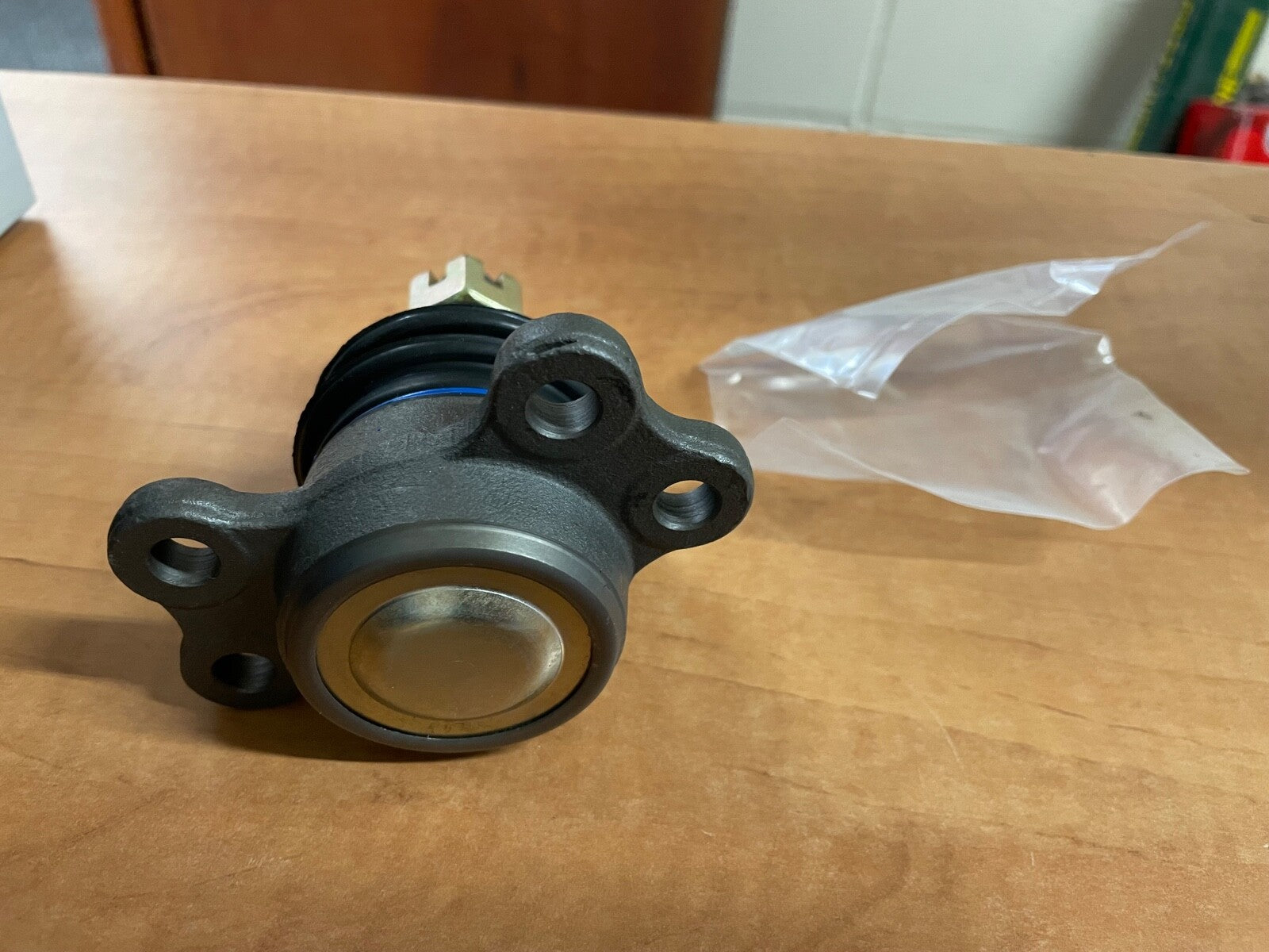 VAUXHALL ALBANY BRAVA PICKUP 2WD  FRONT  SUSPENSION UPPER BALL JOINT 8944594534