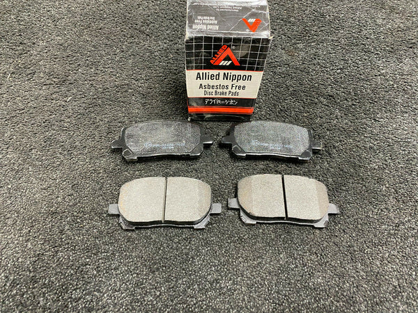 BRAKE PADS SET FITS TOYOTA AVENSIS VERSO ACM20 2.0 FRONT 01 TO 09 1AZ-FE QUALITY