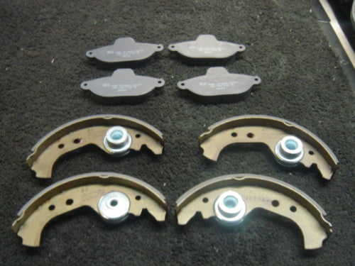 CINQUECENTO SEICENTO REAR BRAKE SHOES FRONT BRAKE PADS 