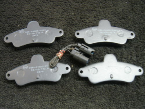 FORD MONDEO MK1 MK2 COUGAR BRAKE PADS REAR  W/WIRE 