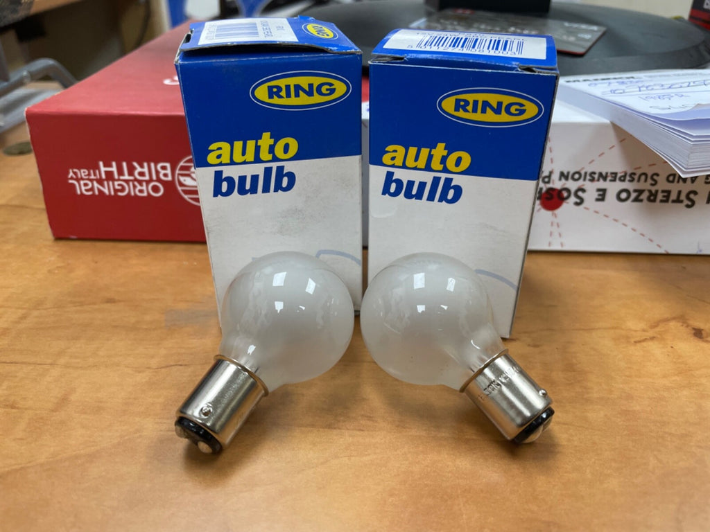 R810 12v 24w SBC Ba15d Bus Head Bulb Lamp BUS810 EB810