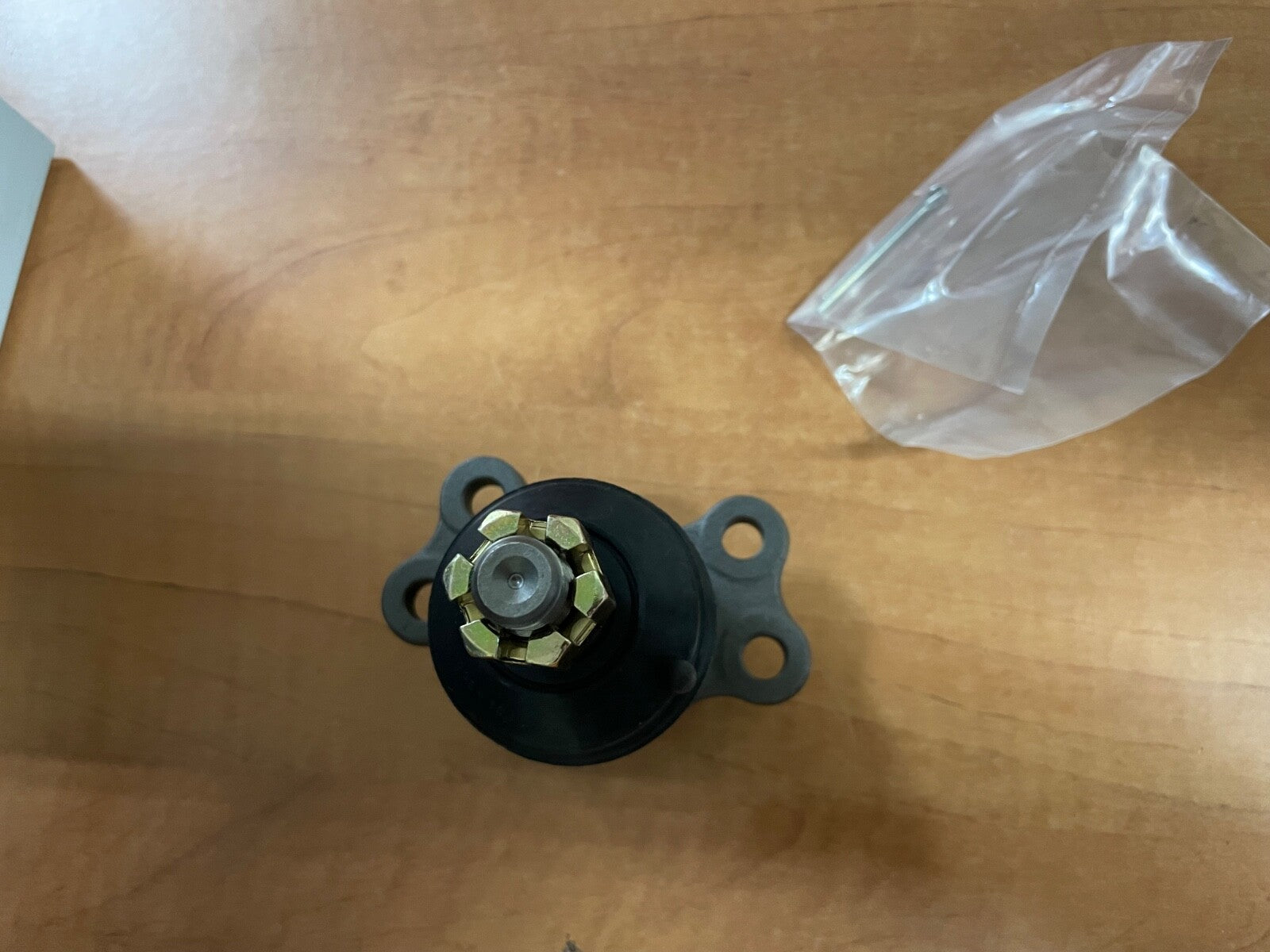 VAUXHALL ALBANY BRAVA PICKUP 2WD  FRONT  SUSPENSION UPPER BALL JOINT 8944594534