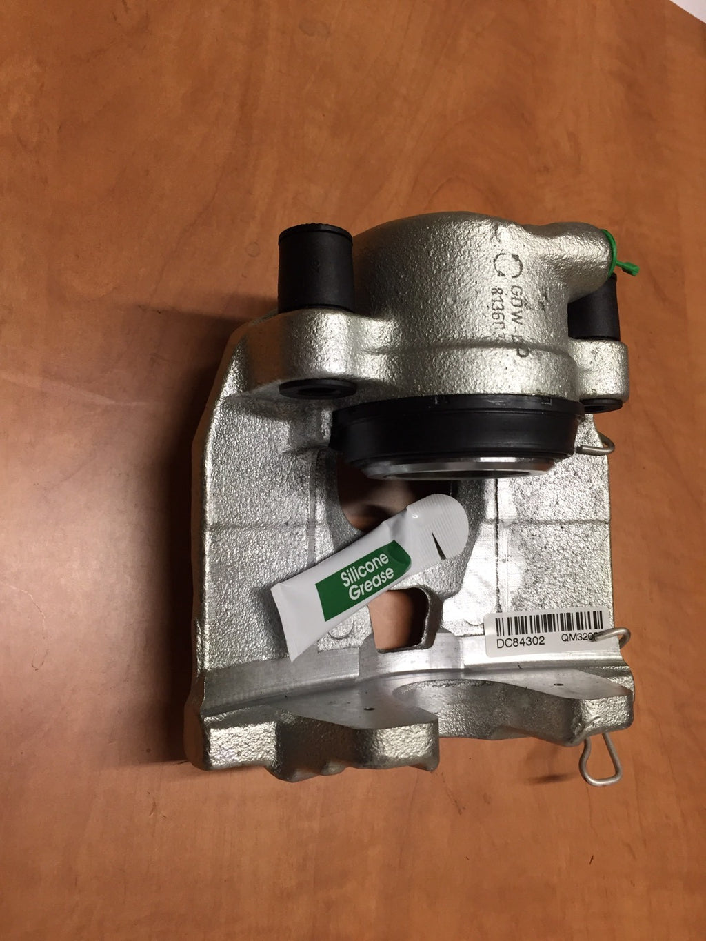 AUDI A4 2.0TDi SLINE 140BHP B8 LEFT SIDE PASSENGER SIDE BRAKE CALIPER