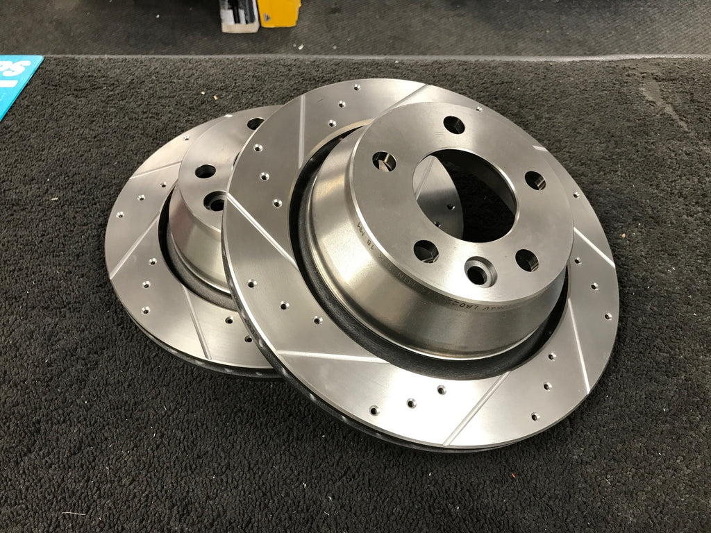   TOUAREG TRANSPORTER T5 BRAKE DISC CROSS DRILLED GROOVED  REAR 