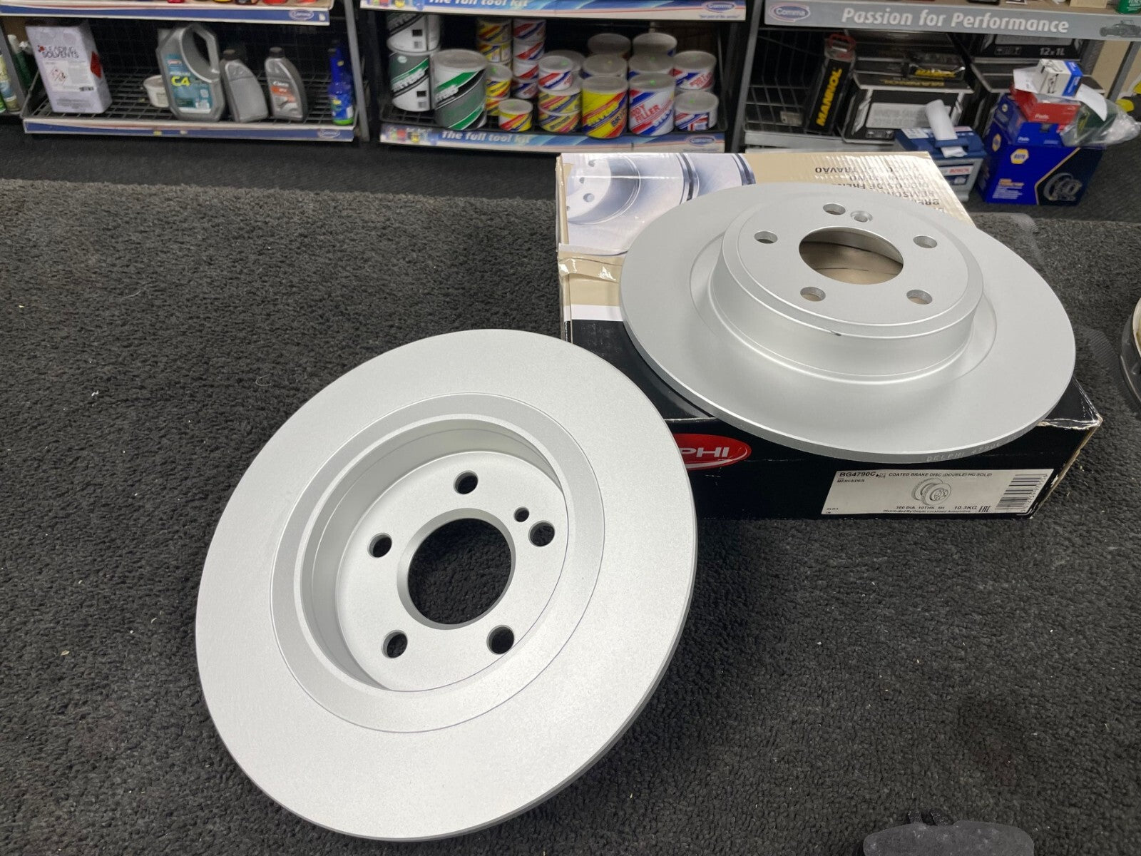 MERCEDES SLC180 200 300 350 SLK200 250 300 350 R172 REAR BRAKE DISCS PAIR SOLID