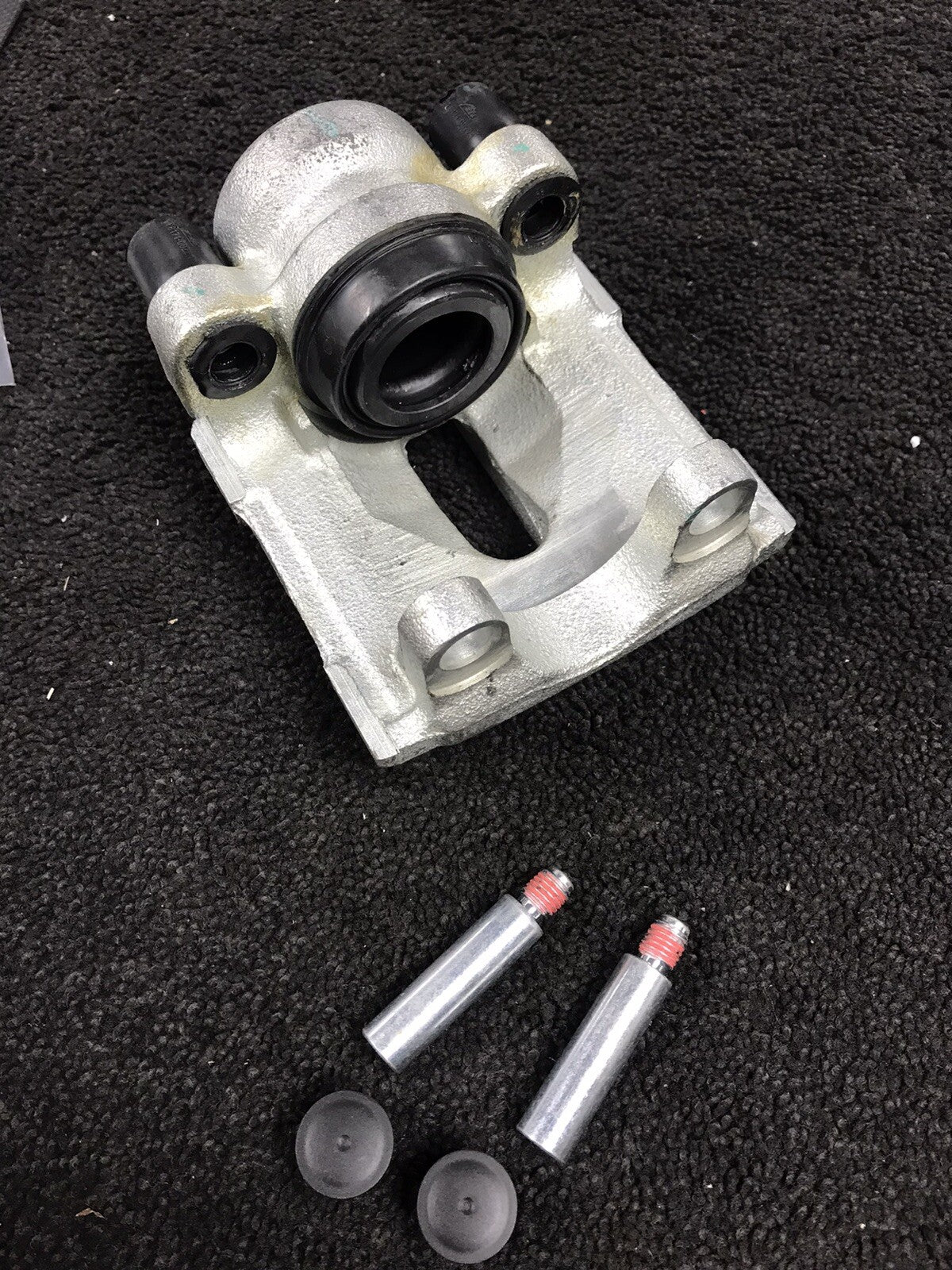 REAR RIGHT BRAKE CALIPER ORIGINAL GENUINE BMW BMW 1SER E81 E87 E82 E88 2004-2013