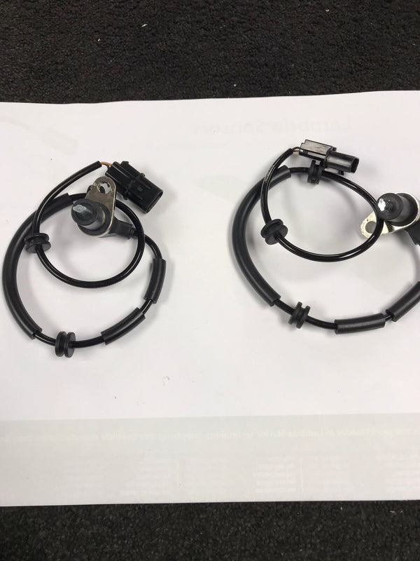 FOR HYUNDAI TRAJET 2.0 CRDi V6 2 FRONT ABS WHEEL SPEED SENSOR LH RH SIDE 