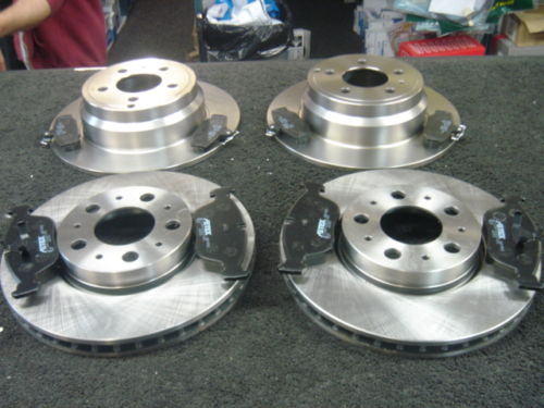 VOLVO S60 S70 S80 V70 FRONT REAR BRAKE DISC & PADS 15"