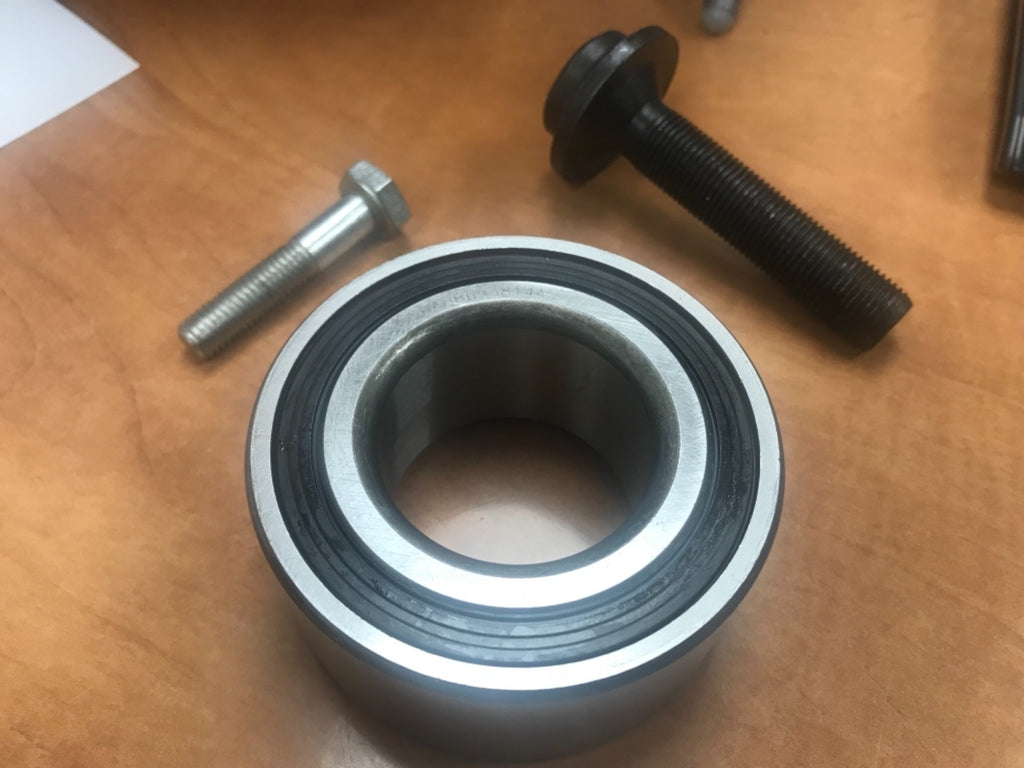 VW PASSAT B5 1996 ON FRONT WHEEL BEARING KIT 82mm