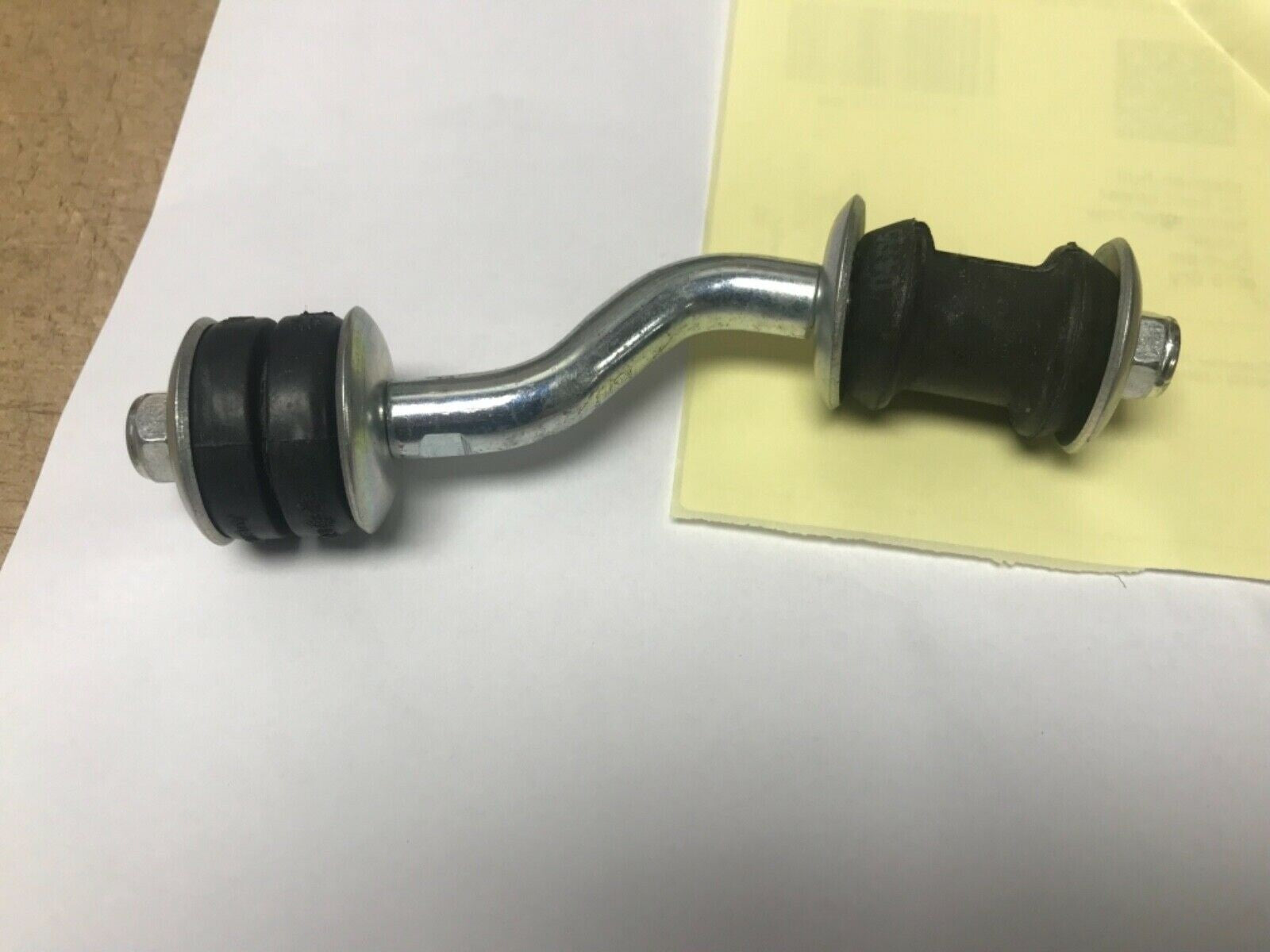 AUDI  90 COUPE FRONT ANTIROLL BAR STABILISER DROP LINK + BUSHES 