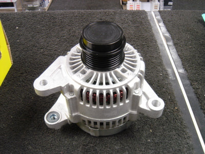 FOR JEEP CHEROKEE  2.8CRD KJ 2001-05 ALTERNATOR + CLUTCH PULLEY BRAND NEW 