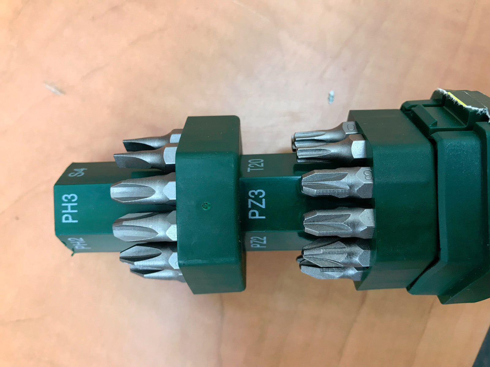 BOSCH DIY 25 BIT SCREWDRIVER BIT SET 2607019503 3165140416214 brand new