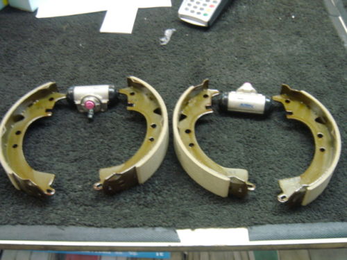 FOR TOYOTA TOWNACE MASTERACE 2.0D TD CR21 CR27 REAR BRAKE SHOE  BRAKE CYLINDERS