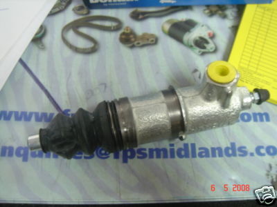 LANCIA THEMA  DEDRA  DELTA  INTEGRALE Y10  CLUTCH SLAVE CYLINDER PUSH ON TYPE